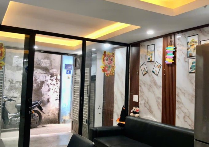 NHÀ ĐẸP - GIÁ TỐT - CHÍNH CHỦ Cần Bán Nhà Vị Trí Đẹp Tại Khương Đình, Thanh Xuân, Hà Nội