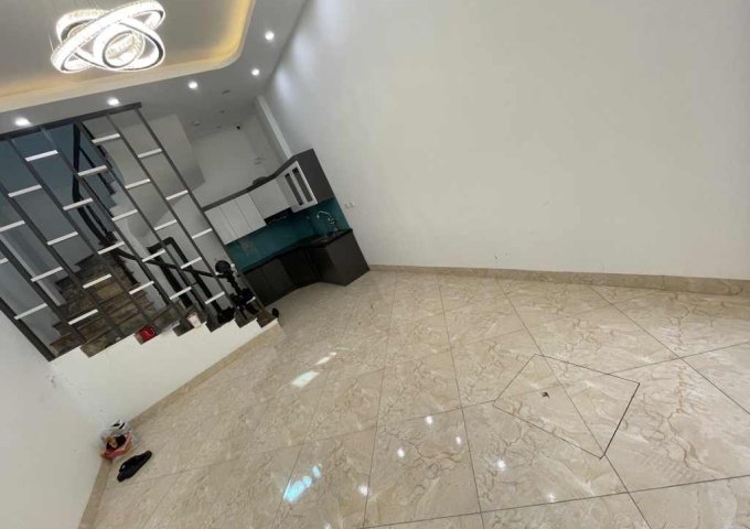  Bán nhà riêng tại Đường Tân Mai, Hoàng Mai, Hà Nội diện tích 32m2 giá 8.5 Tỷ