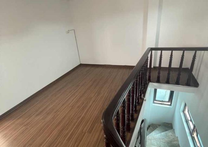  Bán nhà riêng tại Đường Tân Mai, Hoàng Mai, Hà Nội diện tích 32m2 giá 8.5 Tỷ