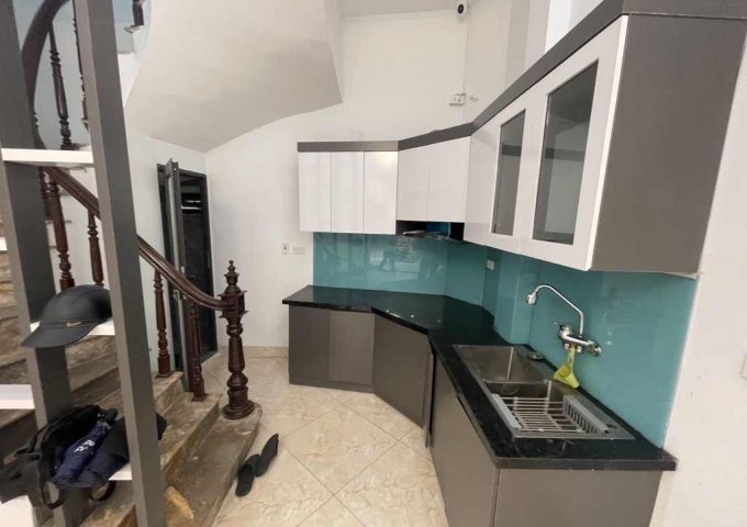  Bán nhà riêng tại Đường Tân Mai, Hoàng Mai, Hà Nội diện tích 32m2 giá 8.5 Tỷ