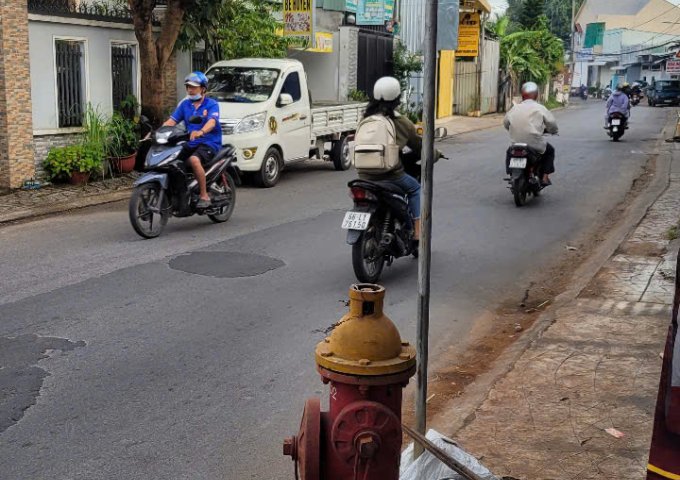 Cần Sang nhượng tiệm tạp hóa đường Trần Vĩnh Kiết sẵn toàn bộ