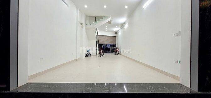 CHO THUÊ CỬA HÀNG MẶT PHỐ HÀNG MUỐI VÀ TRẦN NHẬT DUẬT QUẬN HOÀN KIẾM, HÀ NỘI