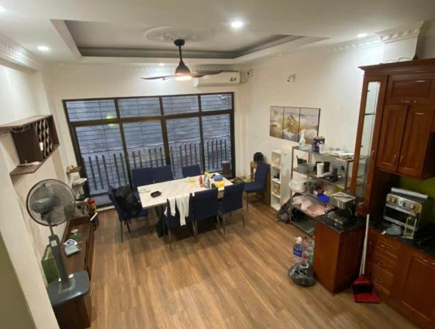Chính chủ Cho thuê nhà 5 tầng tại ngõ 39 phố Linh Lang, Ba Đình, 18tr/th, 0966715825