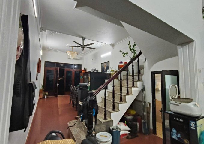 Chính Chủ Cần Bán Nhà Vị Trí Đẹp Tại Đường Giải Phóng - Hà Nội