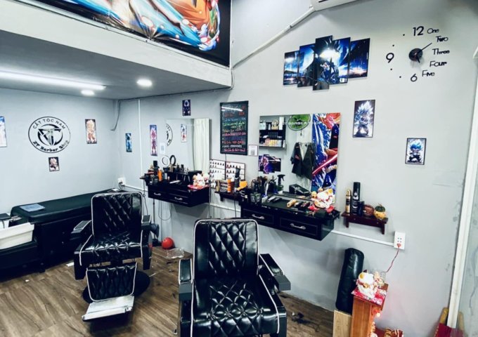 SANG NHƯỢNG TIỆM TÓC NAM  Vị Trí : đường Đỗ Xuân hợp, Phước Long A, Quận 9, Hồ Chí Minh