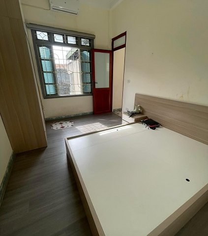 NHÀ ĐẸP CẦN BÁN 3 tầng, 51m2, mặt tiền 4m tại Bùi Xương Trạch, Thanh Xuân giá chỉ 6.95 tỷ