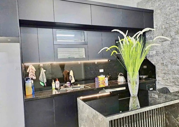 MẶT TIỀN KINH DOANH  LÊ NGÃ .TÂN PHÚ. GIÁ HẺM. CHỈ  6.3 TỶ .