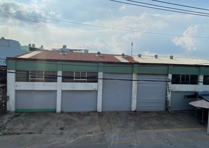 Bán Kho Xưởng Mặt Tiền Đường Quốc Lộ 1A Quận Bình Tân.DT:32x49m.Giá 30 tỷ