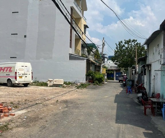 Chính chủ cần bán gấp lô đất rẻ đẹp đầu tư ở hấp dẫn , hẻm xe tải -  An Phú Đông 9 , Q12 , HCM