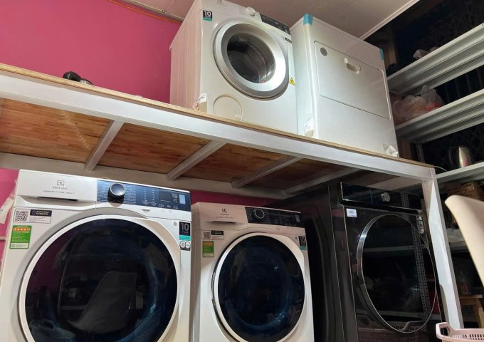 CHÍNH CHỦ CẦN SANG NHƯỢNG CỬA HÀNG GIẶT LÀ TẠI HÀ NỘI