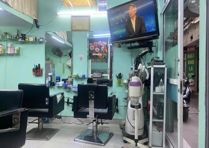 Chính chủ cần chuyển nhượng toàn bộ cửa hàng Salon tóc
