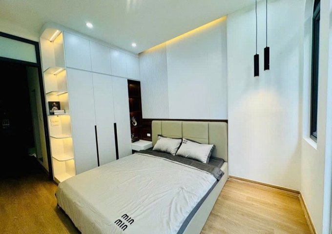 272  Thanh Bình sd 28m2, MT 2,5M  , 4 tầng Hơn 5 tỷ