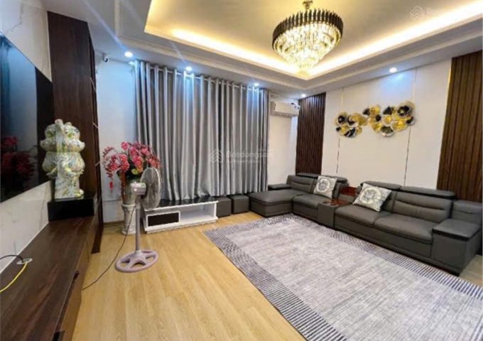 NHÀ ĐẸP - GIÁ TỐT - Chính chủ cần bán nhà phố Trần Quốc Vượng ,Dịch Vọng Hậu, Cầu Giấy , Hà Nội