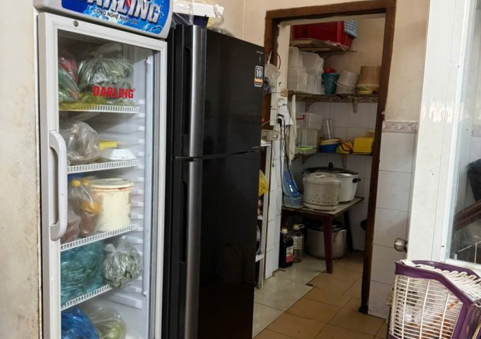 SANG NHƯỢNG MẶT BẰNG  Vị Trí : Hàn Thuyên, Khánh Hòa, Nha Trang