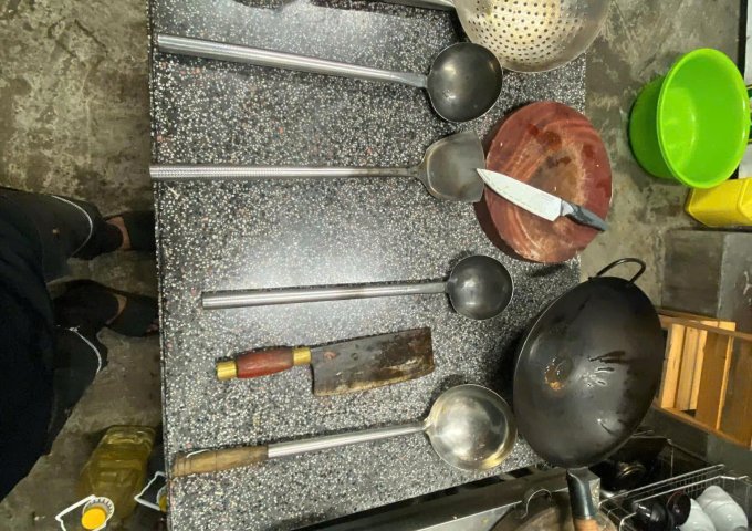 Sang toàn bộ mặt bằng quán Địa chỉ : 40 Võ Chí Công – Hoà Xuân – Cẩm Lệ