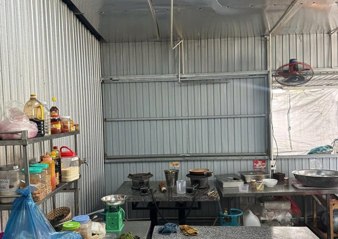 Sang toàn bộ mặt bằng quán Địa chỉ : 40 Võ Chí Công – Hoà Xuân – Cẩm Lệ