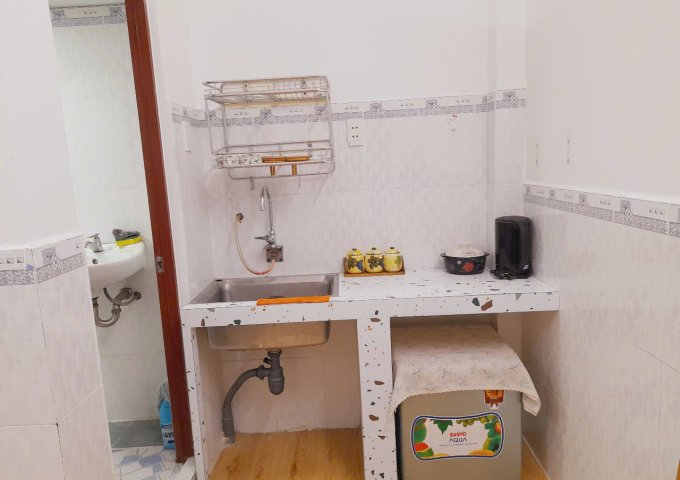 Chính chủ cần cho thuê phòng full nội thất tại Đường Huỳnh Tấn Phát. Phường Tân Thuận Đông. Quận 7