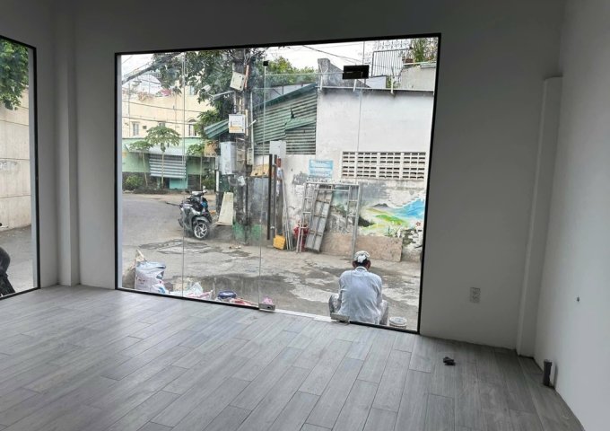 Bán nhà mặt tiền Bình Thạnh Lê Trực ngang 8m dài 8m SHCN 61m2