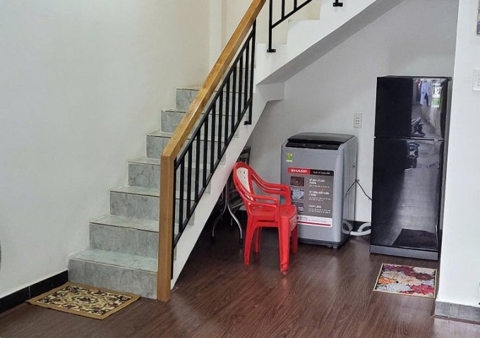 Bán nhà mới, đẹp ngay đường Hoài Thanh, sổ hồng đầy đủ