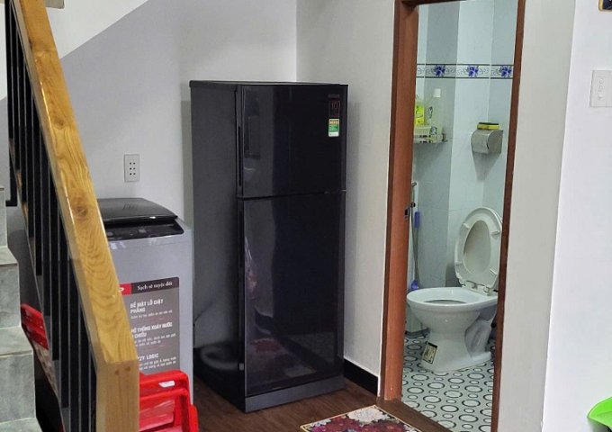 Bán nhà mới, đẹp ngay đường Hoài Thanh, sổ hồng đầy đủ