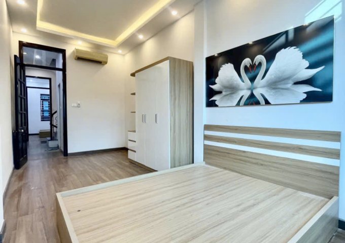 Chính chủ bán căn nhà 28/8/250/ Tân Mai, Hoàng Mai, Hà Nội giảm chào 400 tr còn 6,2 tỷ