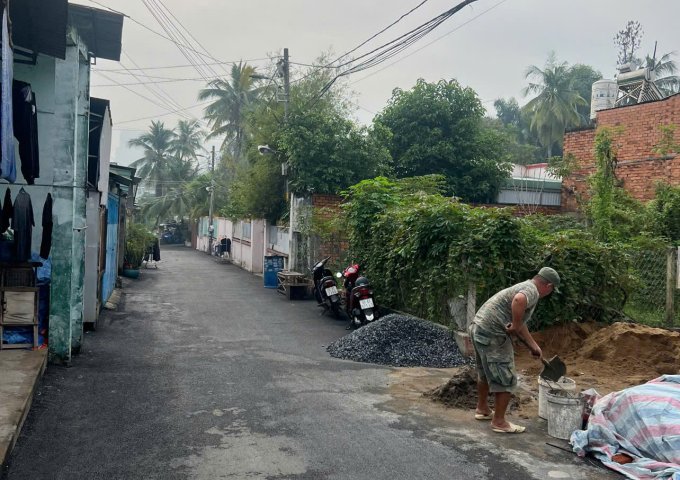 Bán nhà hẻm 60m2, 2 phòng ngủ, 2 WC, Nguyễn Xiển-Thủ Đức HCM