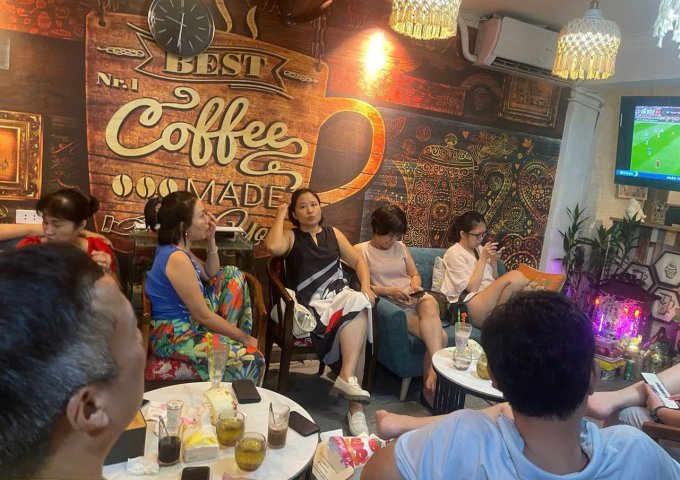 CHÍNH CHỦ CẦN SANG NHƯỢNG QUÁN CAFE  tại đường Nguyên Hồng Hà Nội