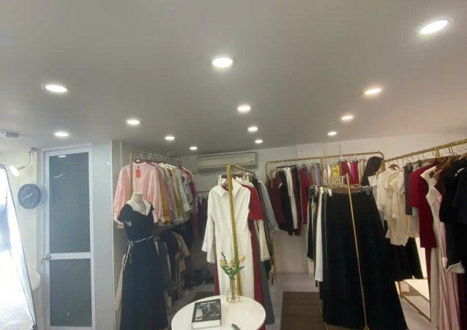 Sang nhượng và Cho thuê mặt bằng cửa hàng thời trang...Địa chỉ: tại Chiến Thắng, Hà Đông, hà Nội