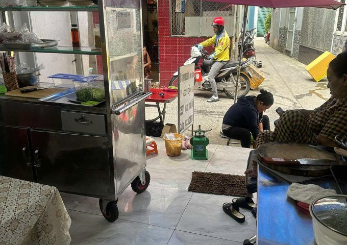 SHARE MẶT BẰNG Vị Trí : 353/1 Phạm Ngũ Lão, hẻm chợ Thái Bình, Q1, HCM