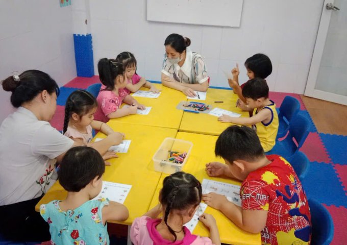 Không đủ người quản lý  SANG NHÓM MẦM NON TẠI TÔ KÝ - QUẬN 12