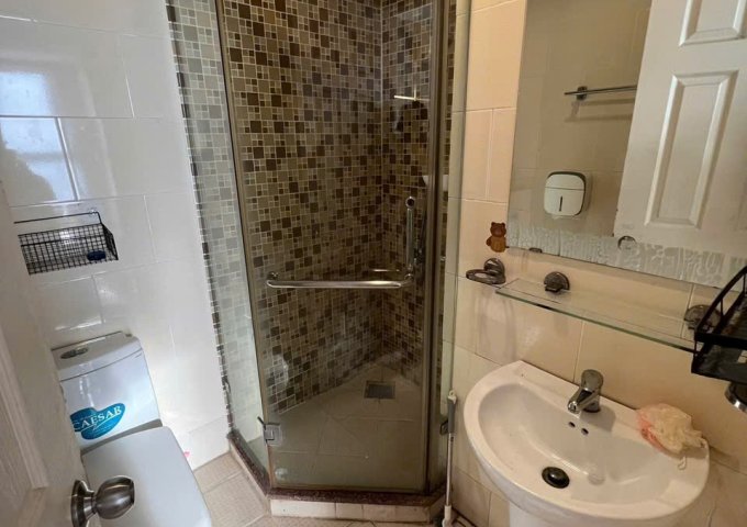 Cho thuê CĂN HỘ 2PN DECOR như hình, tại 2A Nguyễn Sỹ Sách , P15, Tân Bình.