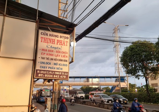 Bán nhà mặt tiền 8,5x20m giá 13,9 tỷ Đường Quốc Lộ 22