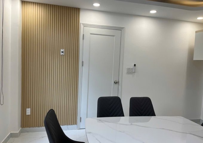 Bán Nhà Gần MT Làng Tăng Phú , HXH 10m, 2 Tầng x 90 m2 ( 8 x12 ),2 Mặt hẻm thông thoáng ,Chỉ 6 Tỷ Thương lượng  