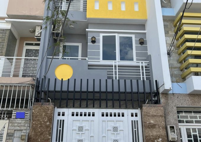 Nhà mới xây 4 Tầng khu Vip Kiều Đàm Quận 7, Xe hơi ngủ trong nhà