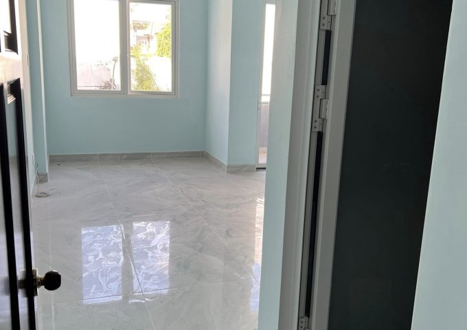 Nhà mới xây 4 Tầng khu Vip Kiều Đàm Quận 7, Xe hơi ngủ trong nhà