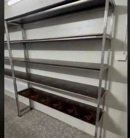 CHO THUÊ CỬA HÀNG Vị Trí : 121 ngõ Thái Thịnh 1, Đống Đa, Hà Nội