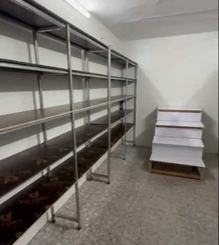 CHO THUÊ CỬA HÀNG Vị Trí : 121 ngõ Thái Thịnh 1, Đống Đa, Hà Nội