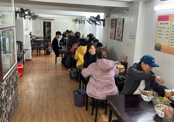 CẦN SANG NHƯỢNG LẠI MẶT BẰNG KINH DOANH VỊ TRÍ ĐẮC ĐỊA VỊ TRÍ: TẠI ĐẶNG VĂN NGỮ ĐỐNG ĐA HÀ NỘI