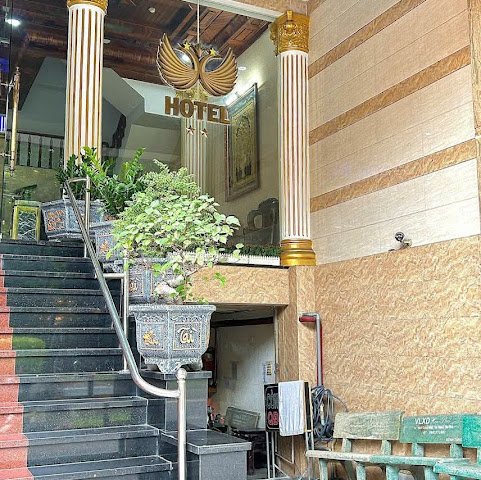 HOTEL HUNG MIAMI 160-162 Bàu Cát, Phường 14, Quận Tân Bình 36p HĐT 200tr/tháng