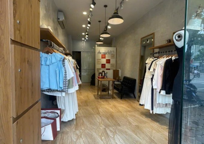 CHO THUÊ VĂN PHÒNG  Vị Trí : cửa hàng tại 127 phố Sơn Tây - Kim Mã - Ba Đình - Hà Nội