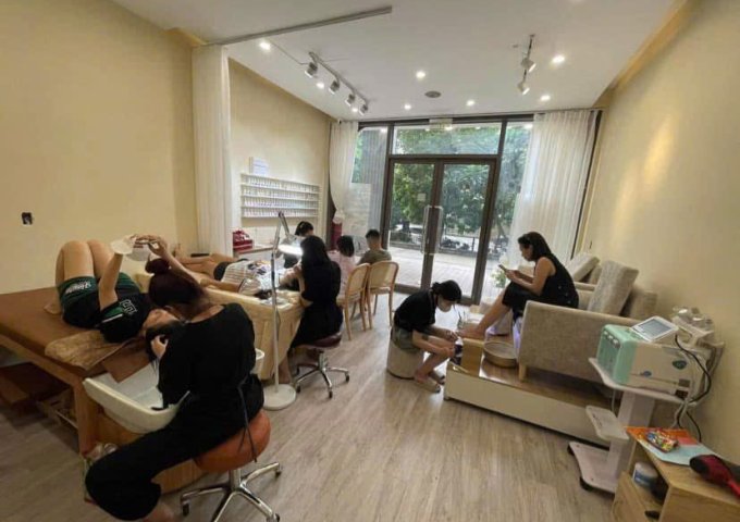 VÌ VIỆC CÁ NHÂN ĐỘT XUẤT NÊN MÌNH CẦN NHƯỢNG SỚM CƠ SỞ Ở TÔ HIỆU HĐ