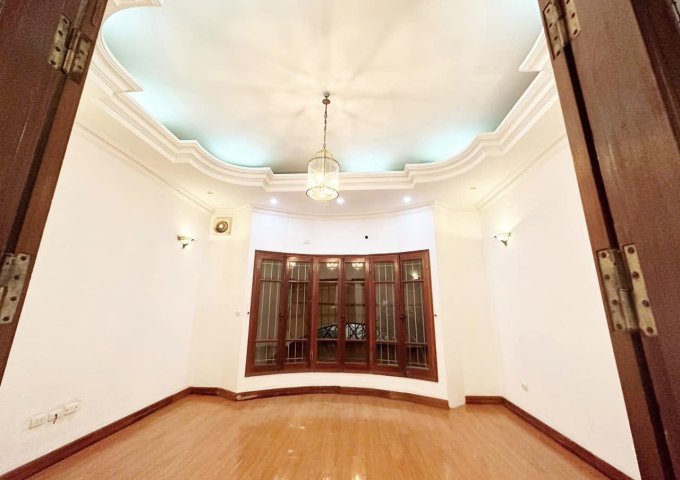 Cho thuê nhà nguyên căn ngõ 54 Hoa Bằng Cầu Giấy Hà Nội