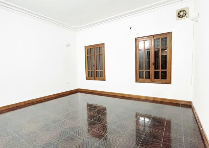 Cho thuê nhà nguyên căn ngõ 54 Hoa Bằng Cầu Giấy Hà Nội