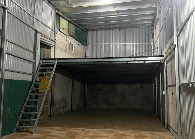 Cho Thuê nhà tôn làm kho hoặc ở tại địa chỉ ngõ 250 Nguyễn Xiển, Thanh Xuân, Hà Nội