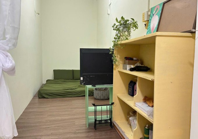 Chính chủ cho thuê phòng trọ đẹp như homestay ngay trung tâm Q1