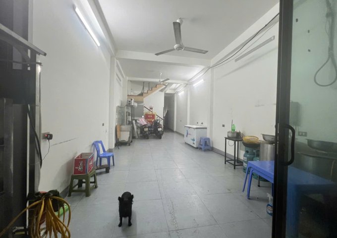 Chính chủ Cho thuê mặt bằng 70m2 tầng 1 tại Ngõ 321 Phúc Lợi