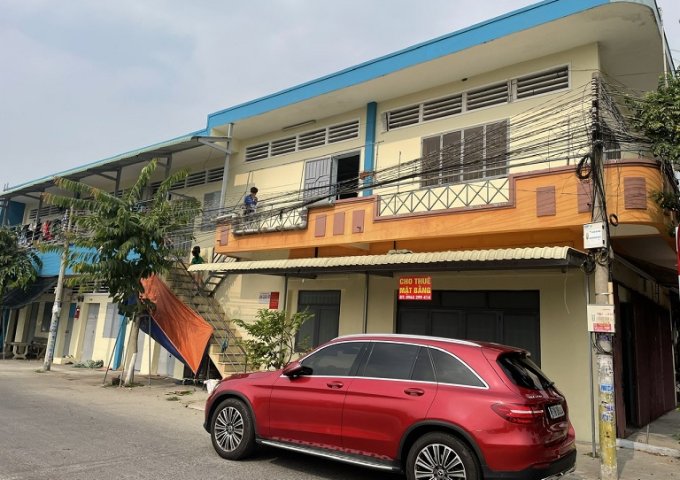 Cho thuê mặt bằng 2 mặt tiền nguyên căn có lầu - vi trí ngay khu dc Đồng an gần chợ đầu mối Thủ Đức , kcn Sống Thần 1