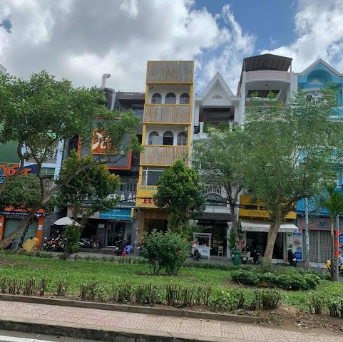 92 Phan Xích Long , Phường 3, Quận Bình Thạnh