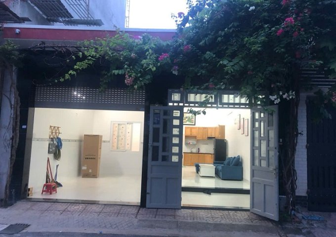 Chính chủ cho thuê nhà nguyên căn 100m2,mặt tiền rộng 6.6m.