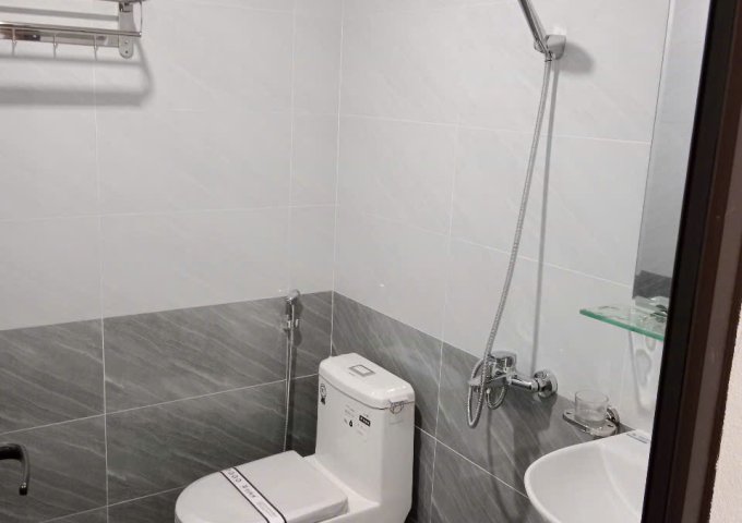 Cho thuê căn hộ mini mới xây ngõ 454 Minh Khai gần mặt đường lớn